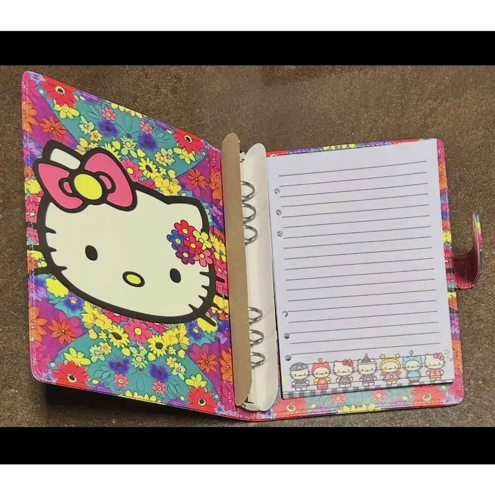 Hello Kitty size A5 Binder w/ stationery paper